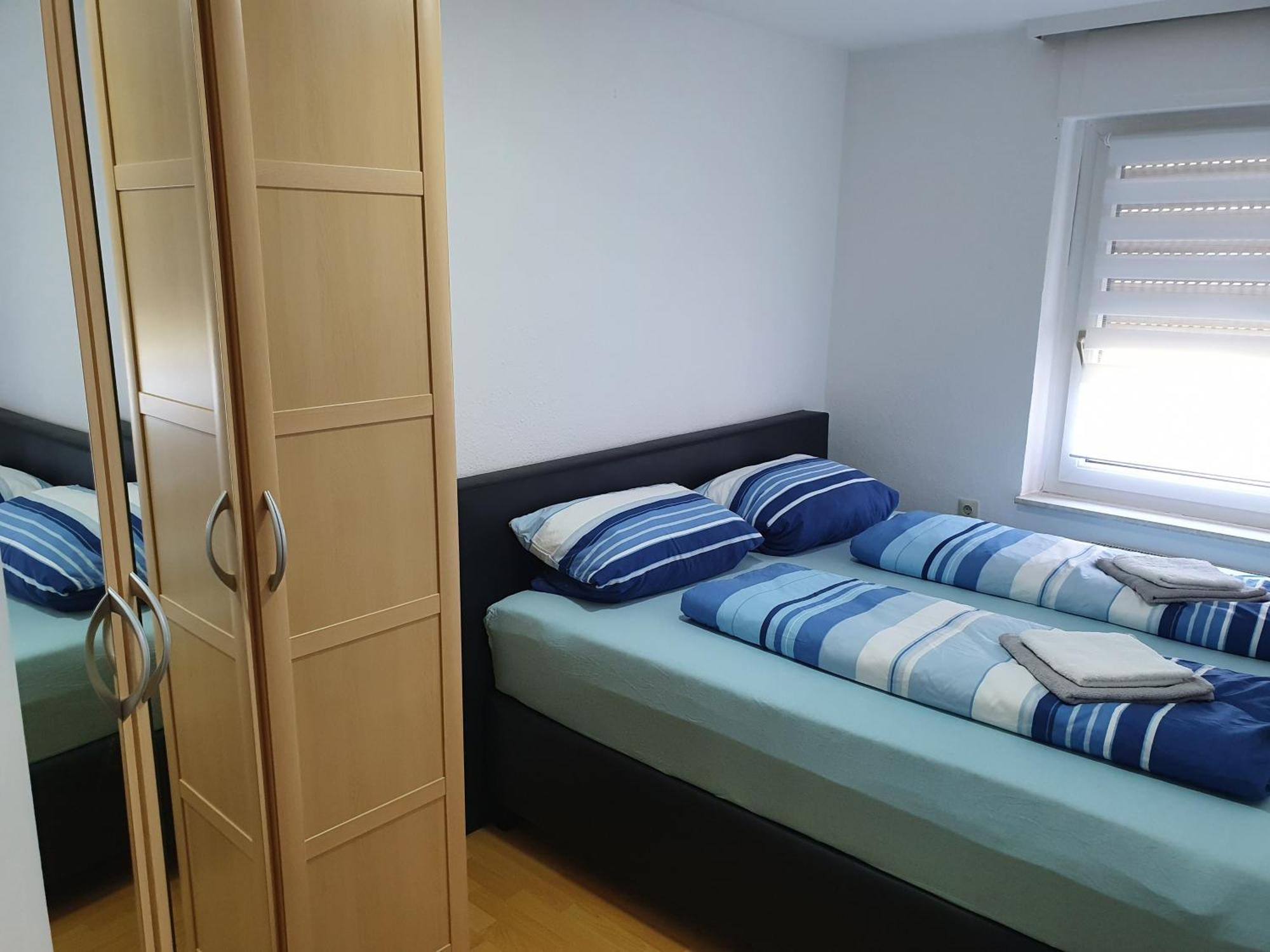 Drei Zimmer Apartment Am Rhein Бад-Зеккінген Номер фото